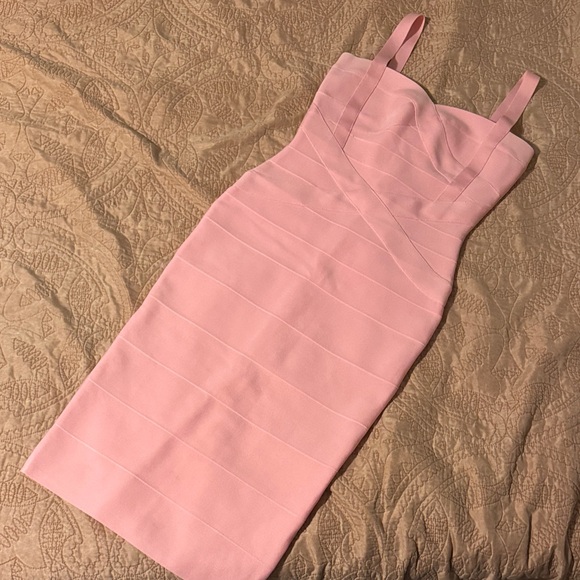 Elegant Pink Bodycon Dress - Picture 1 of 5